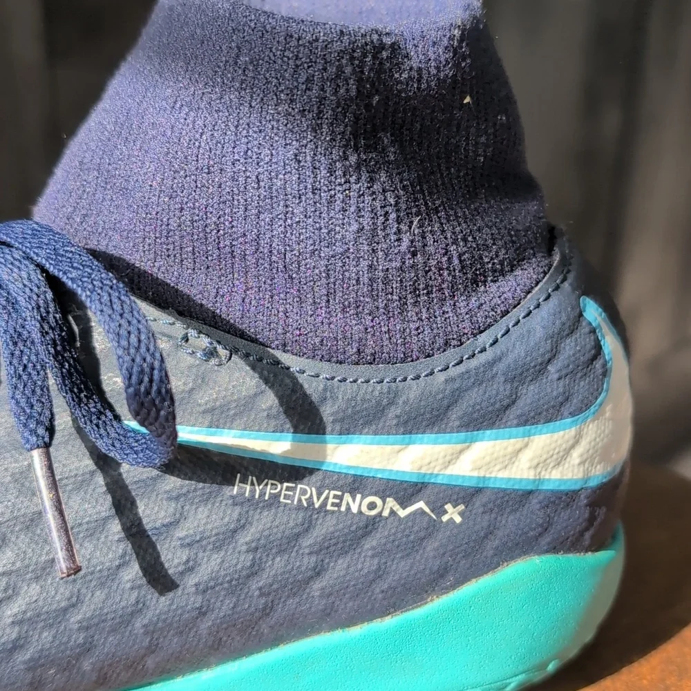 Nike HypervenomX Phelon III IC Indoor Soccer Shoes 4.5Y
